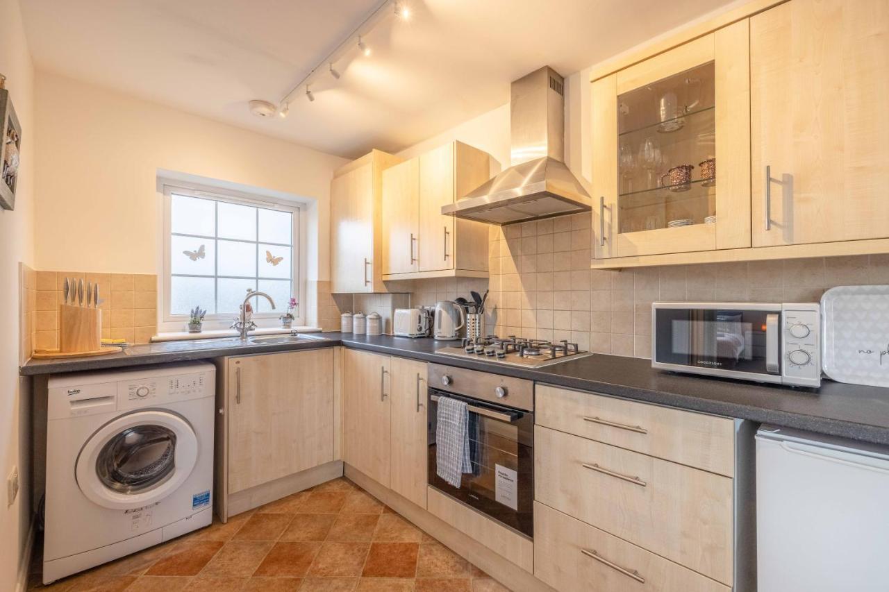 Windsor Wexham One Bedroom Home Sleeps Four Слау Екстер'єр фото